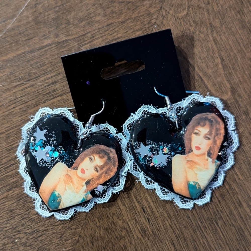 Chappell Roan Midwest Princess Handmade Heart Earrings 🖤